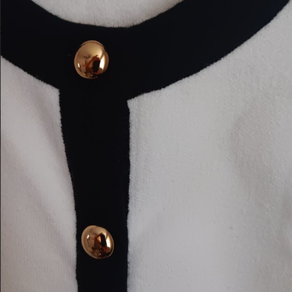 Women's Button Down Cardigan NWOT - Picture 3 of 6